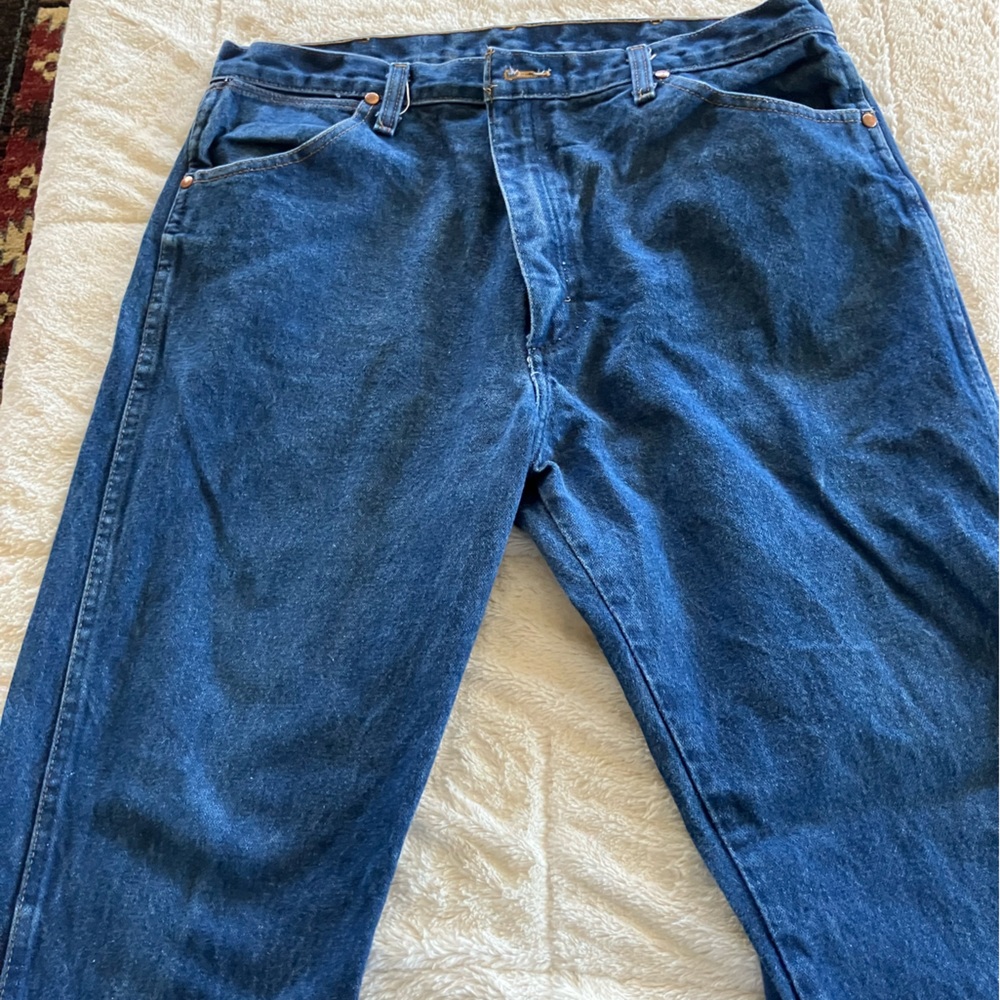 Wrangler Cowboy Cut Original Fit jeans. 38x32